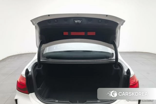 BMW 1 series id 4254341 из Китая 7