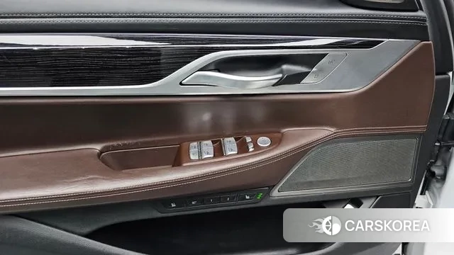 BMW 7 Series (G11) id 3368696 из Кореи 7