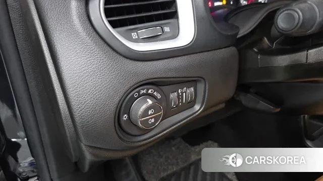 Jeep Renegade id 2901474 из Кореи 7