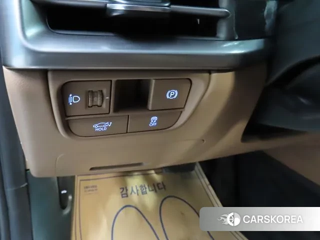 Hyundai Grandeur (GN7) id 3679524 из Кореи 7