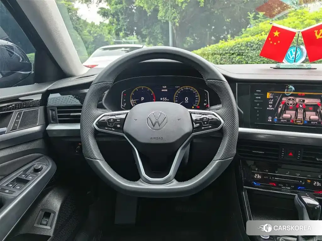 Volkswagen Passat id 4538857 из Китая 7