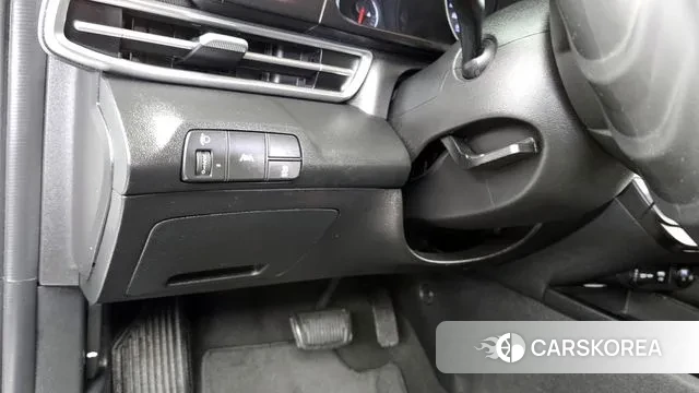 Hyundai Avante (CN7) id 3591486 из Кореи 7