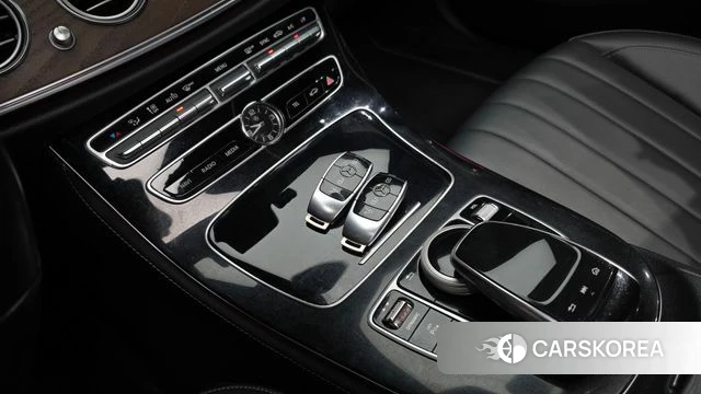 Mercedes-Benz E-Class W213 id 4712605 из Кореи 7