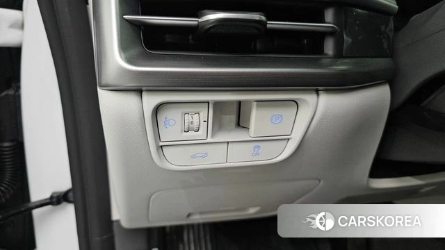 Hyundai Grandeur (GN7) id 3817922 из Кореи 7