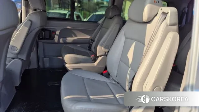 Hyundai The New Grand Starex id 3595388 из Кореи 7