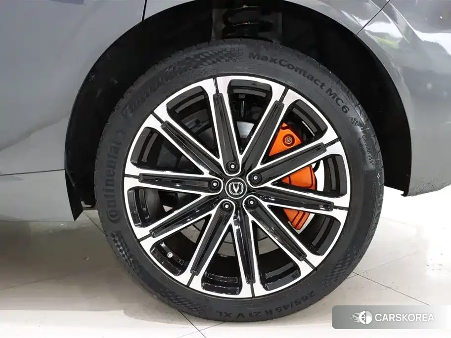 Chang'an Changan UNI-K Smart iDD id 4548121 из Китая 7
