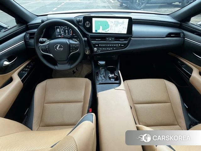 Lexus ES id 4367535 из Китая 7