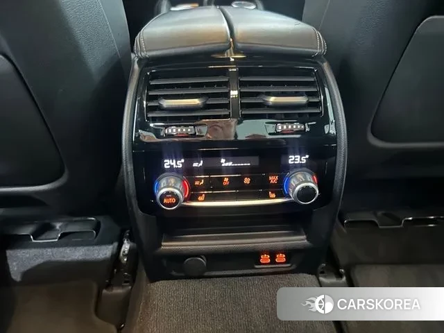 BMW 5 Series (G30) id 3734850 из Кореи 7