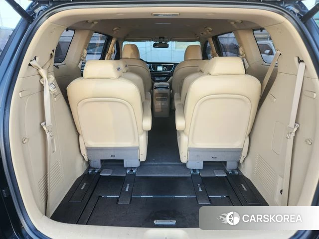 Kia All New Carnival id 4694267 из Кореи 7