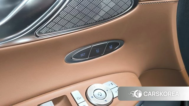 Genesis GV70 id 3865945 из Кореи 7