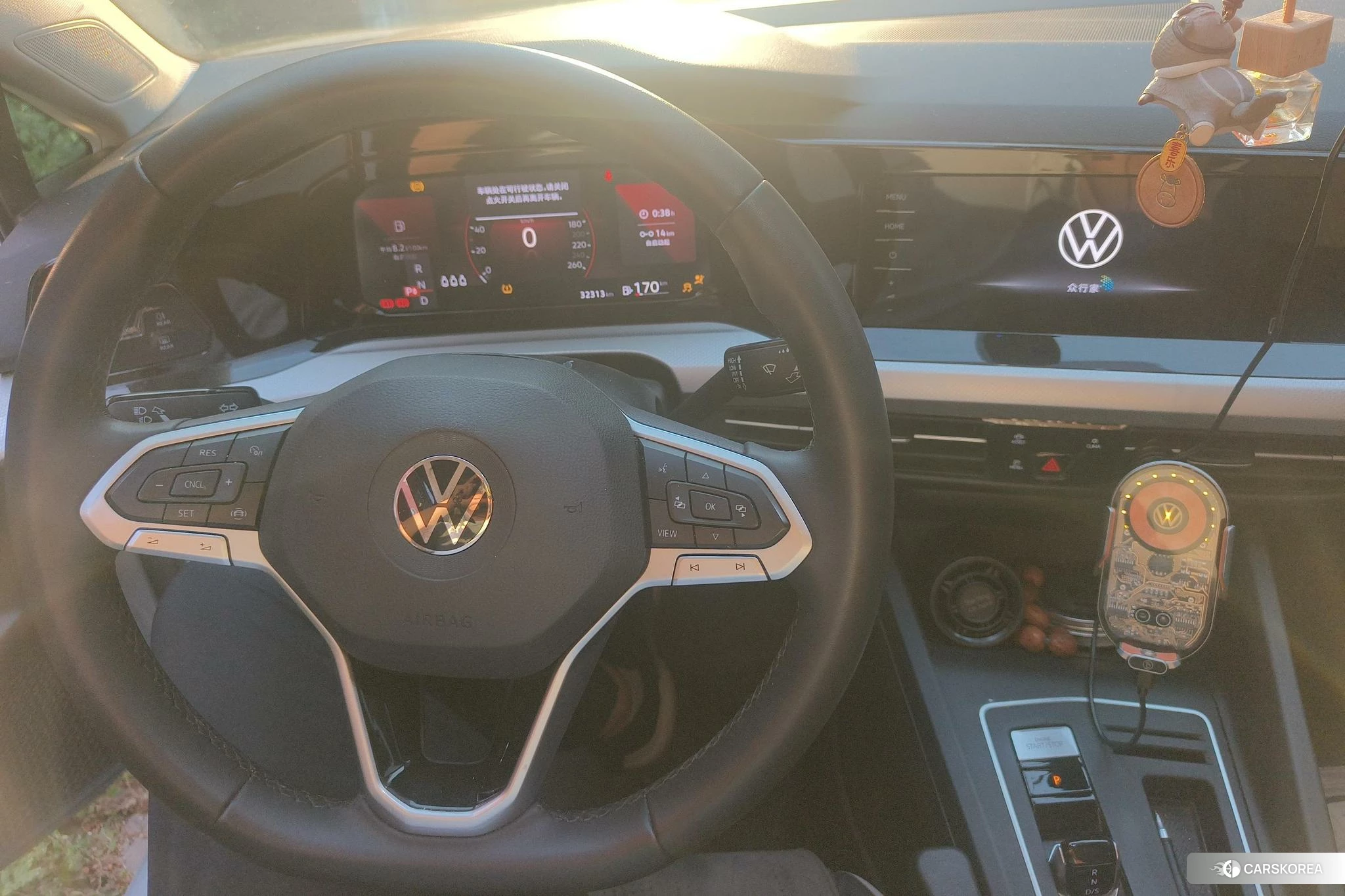 Volkswagen Golf id 4420148 из Китая 7
