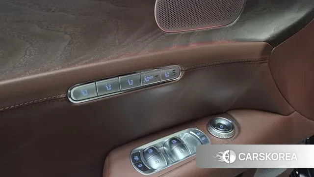 Genesis G90 (RS4) id 2963681 из Кореи 7