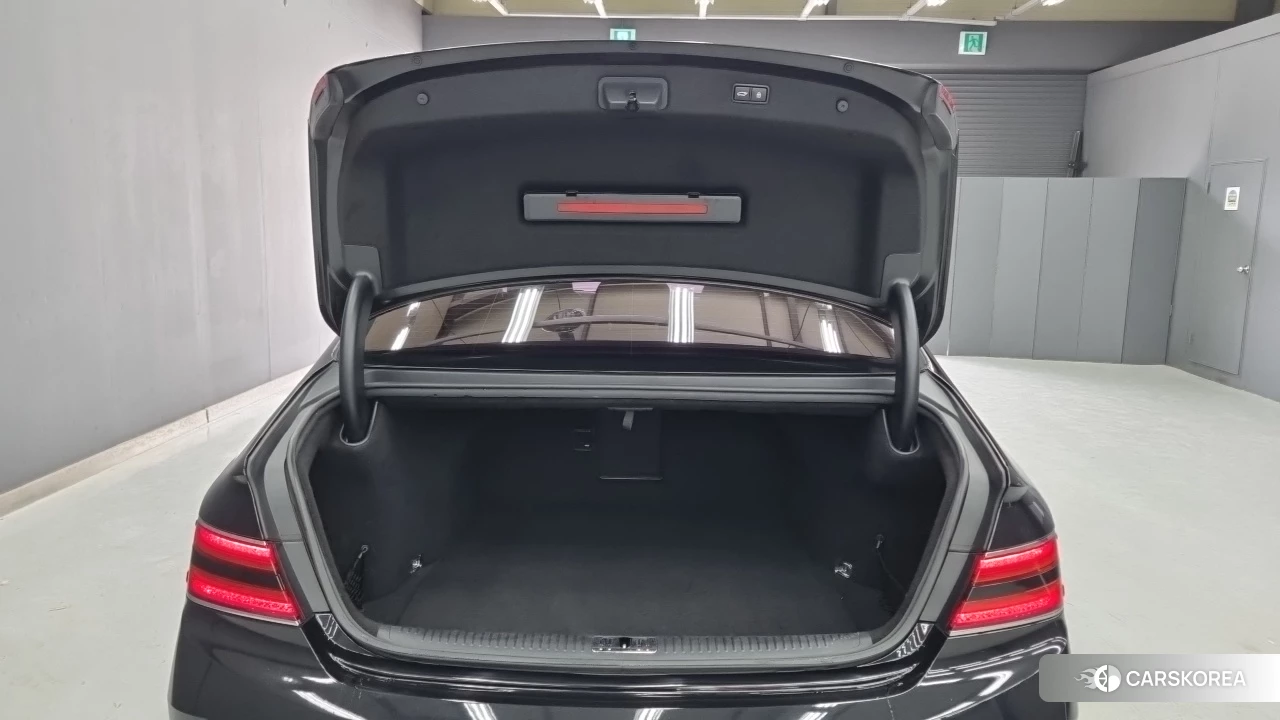 Genesis G90 id 4482608 из Кореи 7