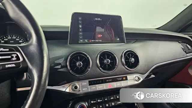 Kia Stinger id 3598740 из Кореи 7