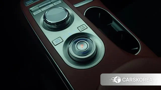 Genesis GV70 id 3406732 из Кореи 7