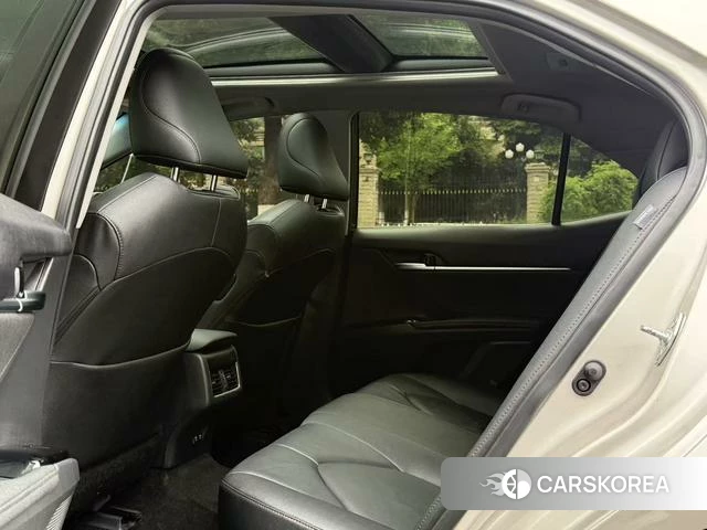Toyota Camry id 4273664 из Китая 7