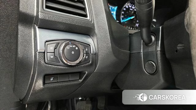 Ford Explorer id 4325398 из Кореи 7