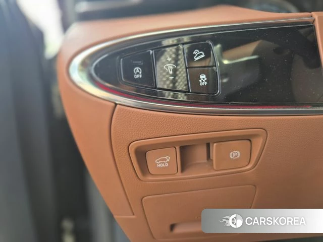 Genesis GV70 id 4757768 из Кореи 7