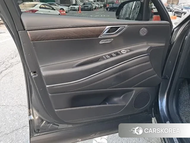 Genesis GV80 id 3661206 из Кореи 7