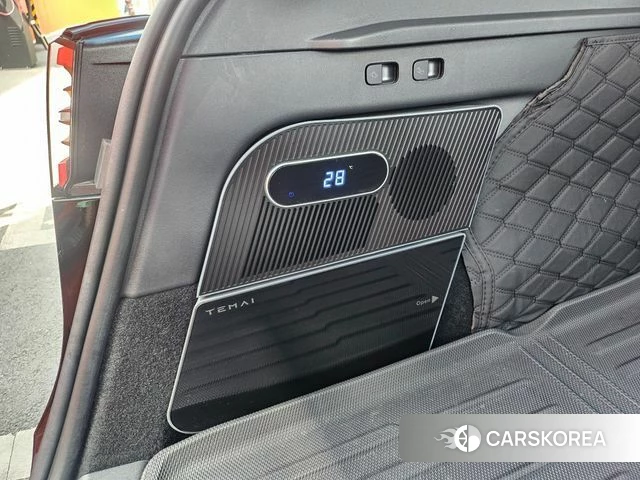Tesla Model Y id 4427756 из Кореи 7