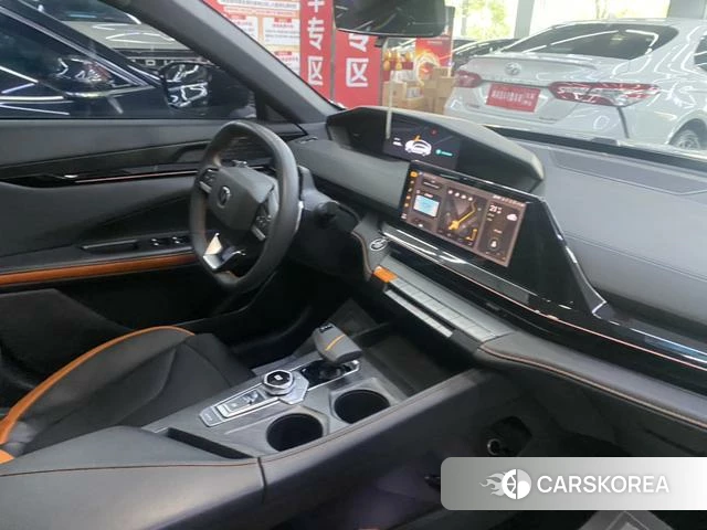Chang'an UNI-V id 4374699 из Китая 7