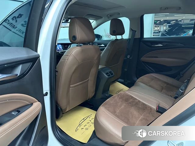 Buick Regal id 3983154 из Китая 7