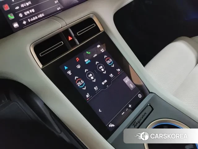 Porsche Taycan id 3472918 из Кореи 7