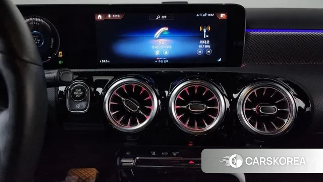 Mercedes-Benz A-Class W177 id 3400689 из Кореи 7