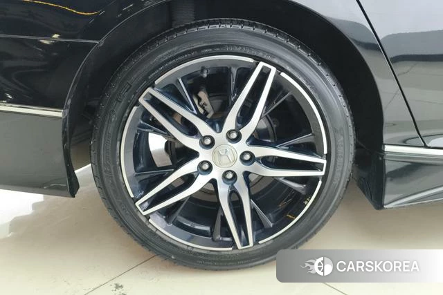 Honda Accord id 4291187 из Китая 7