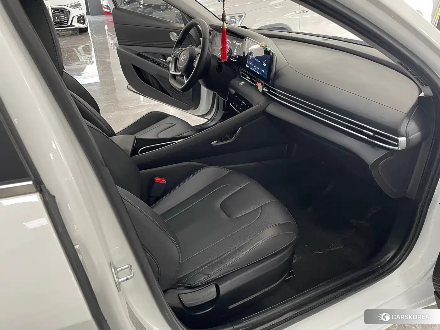 Hyundai Elantra id 4622503 из Китая 7