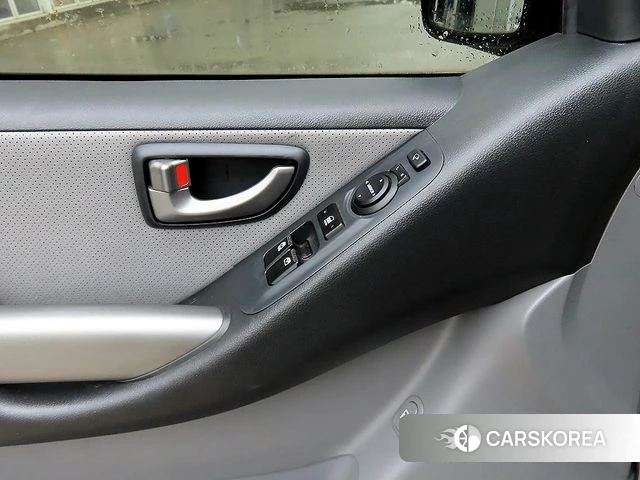 Hyundai The New Grand Starex id 4615317 из Кореи 7