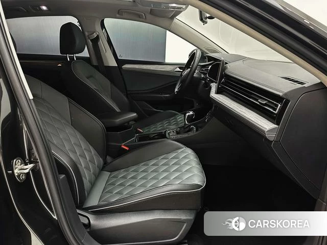 Volkswagen Sagitar id 4290820 из Китая 7