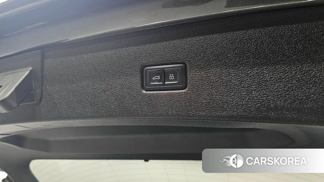 Audi Q8 (4M) id 4322808 из Кореи 7