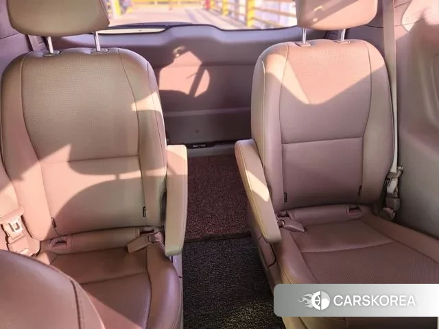 Kia The New Carnival id 3444440 из Кореи 7