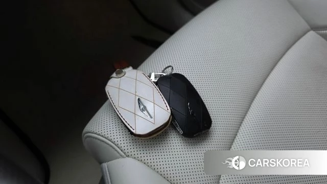 Genesis GV60 id 4641472 из Кореи 7
