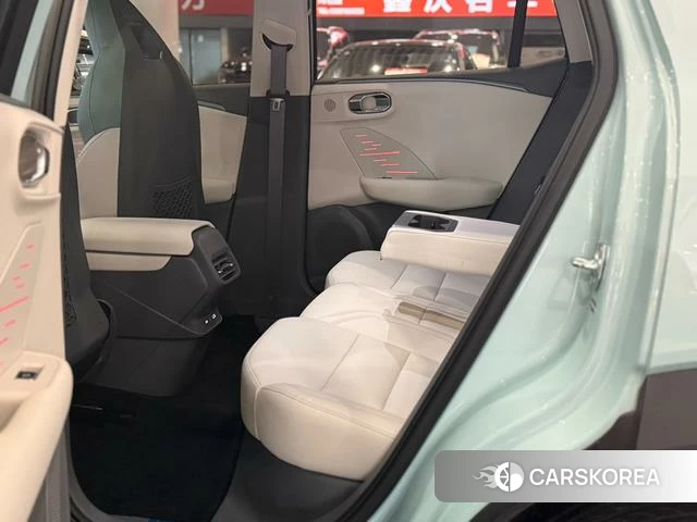 Lynk 06 EM-P id 4210001 из Китая 7
