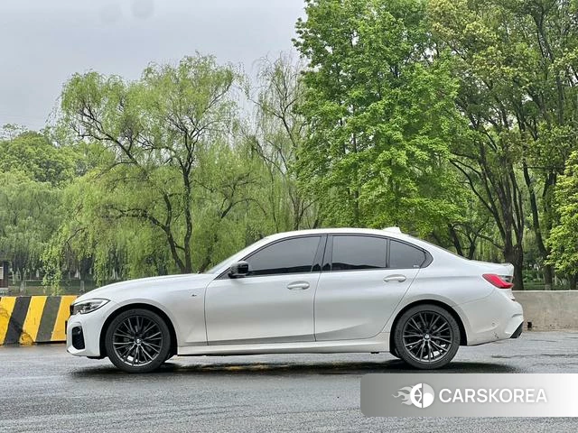 BMW 3 series id 4260403 из Китая 7