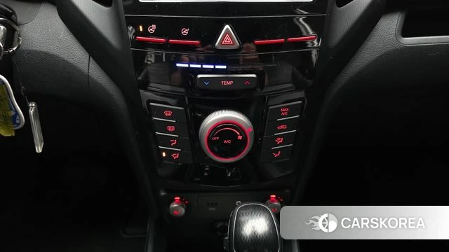 Ssangyong Tivoli Air id 4339678 из Кореи 7