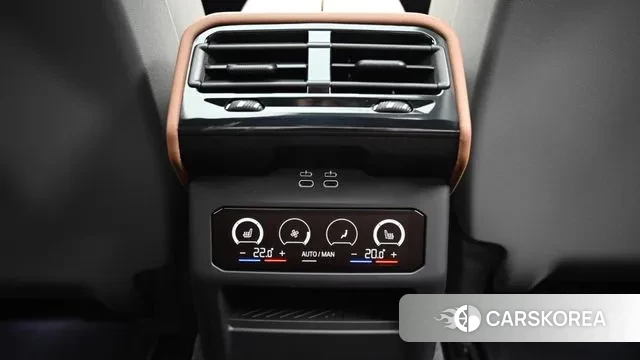 BMW 5 Series (G60) id 3042503 из Кореи 7