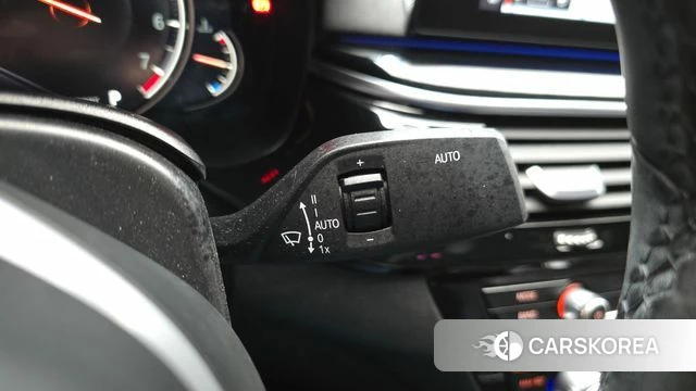 BMW 5 Series (G30) id 4325791 из Кореи 7