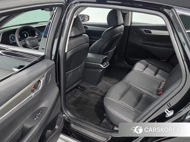 Hyundai The New Grandeur IG Hybrid id 3043448 из Кореи 7