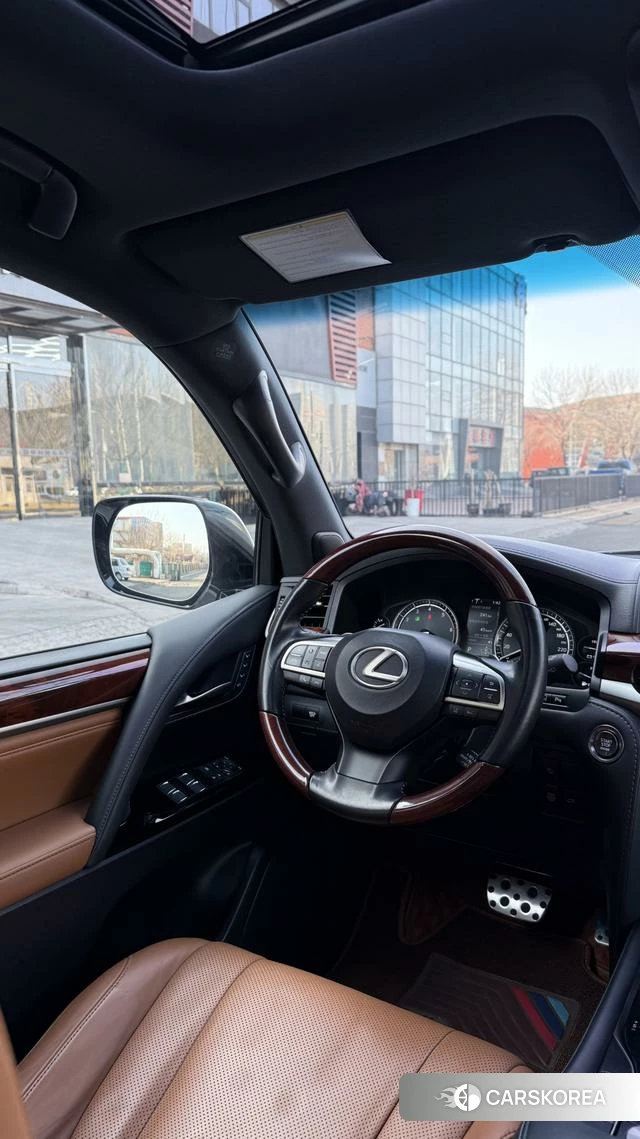 Lexus LX id 4262452 из Китая 7