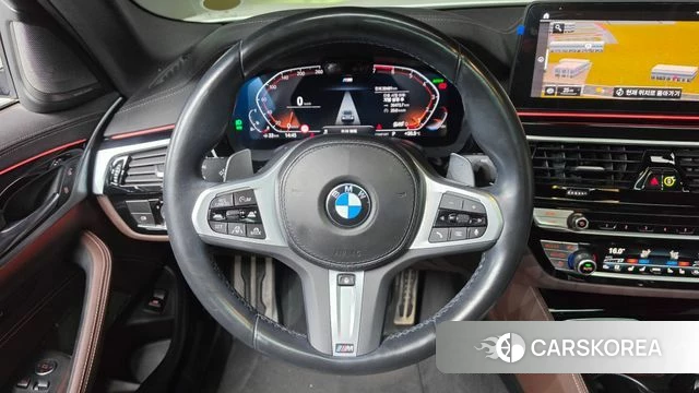 BMW 5 Series (G30) id 4899250 из Кореи 7