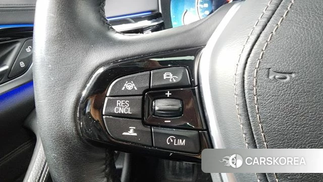 BMW 5 Series (G30) id 4638153 из Кореи 7