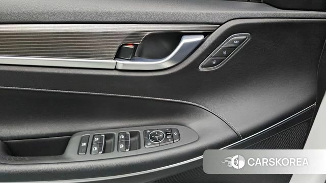 Hyundai Grandeur IG id 4483122 из Кореи 7