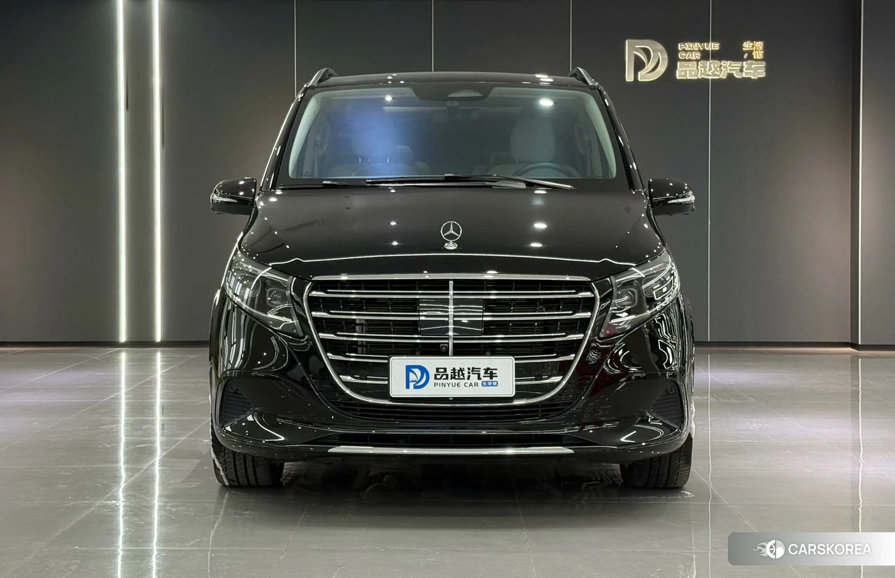 Mercedes-Benz V-class id 4498481 из Китая 7