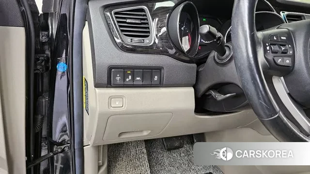 Kia The New Carnival id 3402874 из Кореи 7