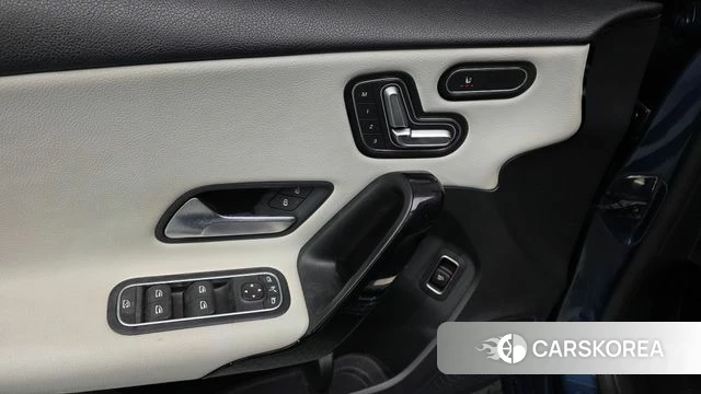 Mercedes-Benz A-Class W177 id 4402915 из Кореи 7
