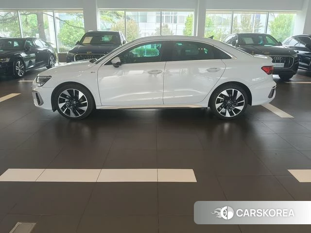 Audi A3 id 4271321 из Китая 7