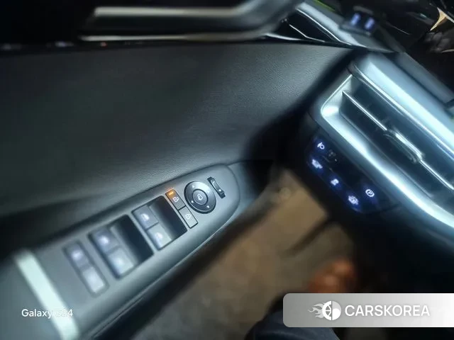 Hyundai Grandeur Hybrid (GN7) id 3399858 из Кореи 7